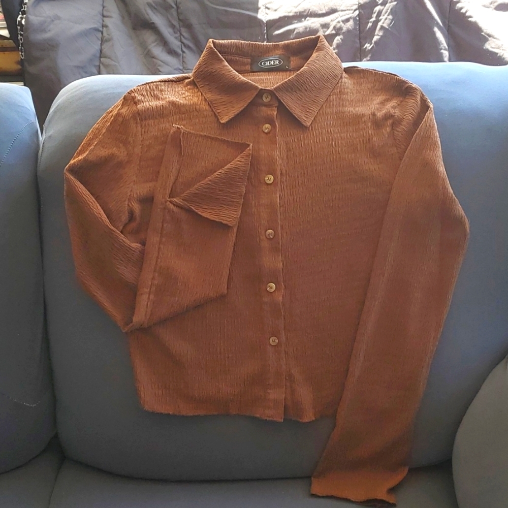 Cider Brown Button-down Blouse. Lightweight. Size L